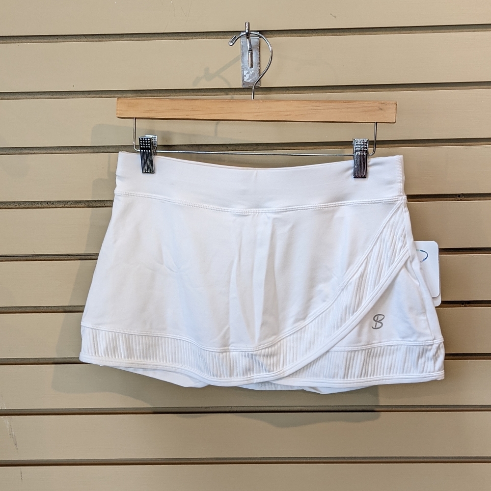 SOFIBELLA 13" Skort